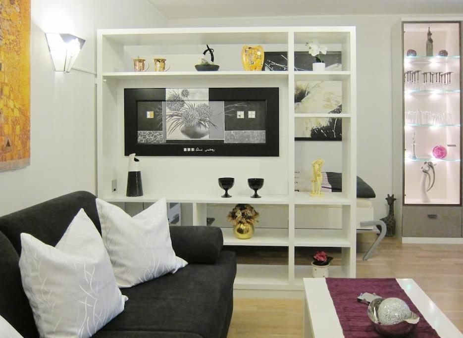 Modernes 1 Zimmer Luxusappartement Kleiner Roland Mit Parkplatz Und Balkon In Bremen Naehe Zentrum Exterior photo