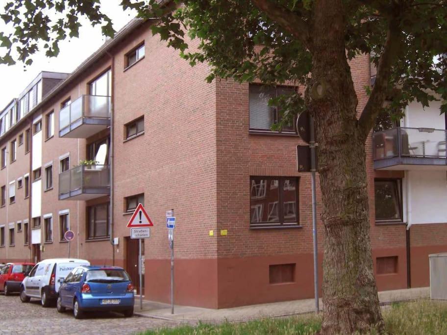 Modernes 1 Zimmer Luxusappartement Kleiner Roland Mit Parkplatz Und Balkon In Bremen Naehe Zentrum Exterior photo