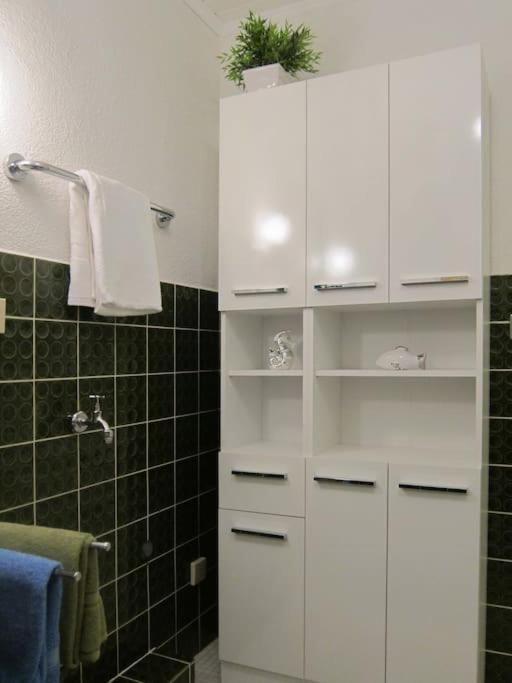 Modernes 1 Zimmer Luxusappartement Kleiner Roland Mit Parkplatz Und Balkon In Bremen Naehe Zentrum Exterior photo